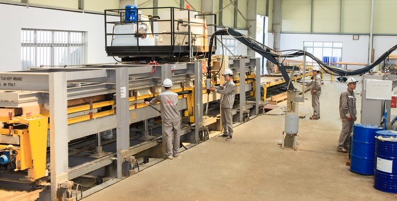 Lắp đặt Biến tần, nâng cấp hệ thống dây chuyền ép xốp – Công ty Tân Huy Hoàng 