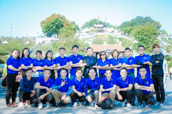 Du xuân 2023: Hành trình dâng hương Đền Cửa Ông – Chùa Lôi Âm 